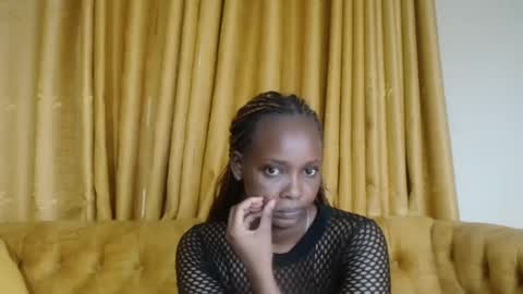 Snapshot of assey_ chatting on December 9, 2024, 8:33 pm assey online show from December 9, 2024, 8:33 pm