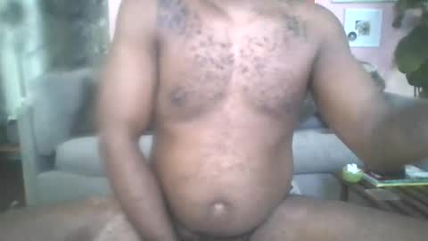 Snapshot of asshounder chatting on December 31, 2024, 12:32 am Derrick dayne online show from December 31, 2024, 12:32 am