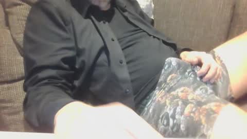 Snapshot of assmani28 chatting on March 5, 2025, 1:39 pm Assmani28 online show from March 5, 2025, 1:39 pm