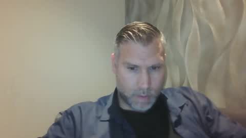 Snapshot of assmani28 chatting on October 27, 2025, 12:09 pm Assmani28 online show from October 27, 2025, 12:09 pm