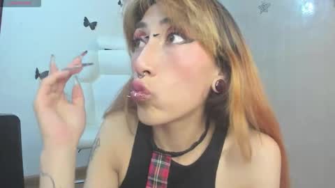 Asterothxznikki online show from February 28, 2026, 1:39 am