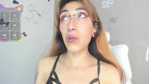 Asterothxznikki online show from April 8, 2026, 4:51 pm