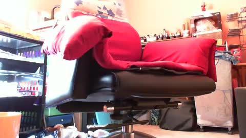 Snapshot of astiff1foru chatting on February 26, 2025, 2:14 pm astiff1foru online show from February 26, 2025, 2:14 pm