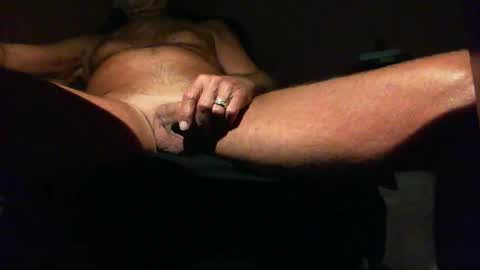 Snapshot of astiff1foru chatting on September 19, 2025, 9:43 am astiff1foru online show from September 19, 2025, 9:43 am