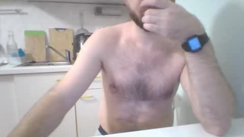 Snapshot of astleitx chatting on December 5, 2025, 5:09 pm astleitx online show from December 5, 2025, 5:09 pm