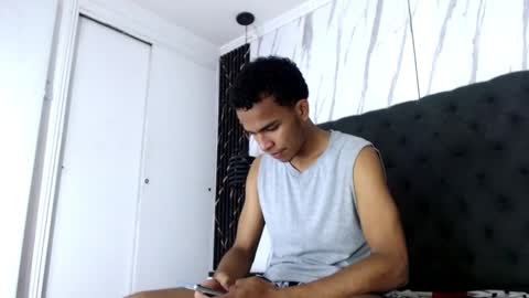 Aston  online show from September 29, 2025, 3:11 am