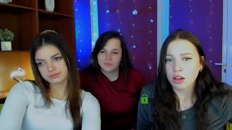 Snapshot of astra_opal chatting on January 13, 2026, 2:44 pm astra opal online show from January 13, 2026, 2:44 pm