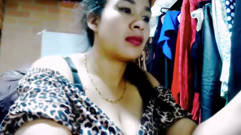 astrid_hauser66 online show from September 14, 2025, 3:38 am