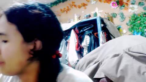 astrid_hauser66 online show from December 20, 2025, 3:24 am