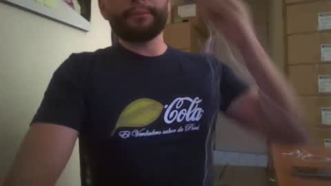 Snapshot of astro_boy_01 chatting on December 5, 2024, 9:17 pm astro_boy_01 online show from December 5, 2024, 9:17 pm