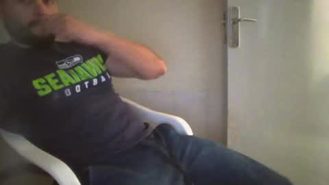 Snapshot of astro_boy_01 chatting on December 14, 2024, 7:57 pm astro_boy_01 online show from December 14, 2024, 7:57 pm