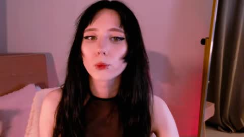 Snapshot of asuka_miu chatting on June 2, 2026, 8:44 pm Asuka online show from June 2, 2026, 8:44 pm