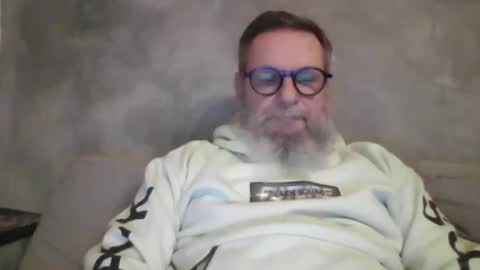 Snapshot of atatanka chatting on January 22, 2025, 8:49 pm atatanka online show from January 22, 2025, 8:49 pm