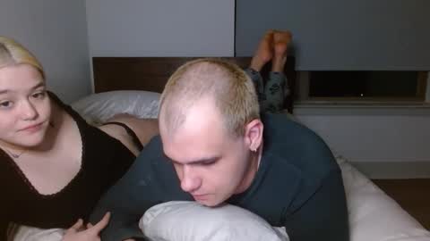 Snapshot of athena081 chatting on November 7, 2025, 10:26 am Athena online show from November 7, 2025, 10:26 am