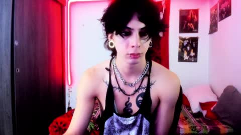 Snapshot of atheneoo_ chatting on December 13, 2024, 10:41 am athenauwu online show from December 13, 2024, 10:41 am