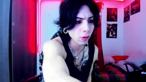 Snapshot of atheneoo_ chatting on February 15, 2025, 5:30 am athenauwu online show from February 15, 2025, 5:30 am