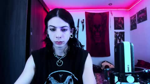 Snapshot of atheneoo_ chatting on November 9, 2025, 7:50 am athenauwu online show from November 9, 2025, 7:50 am