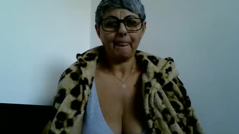 atikaarea online show from January 2, 2025, 1:51 pm