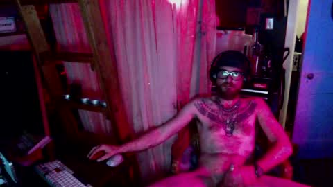 Snapshot of atllumberjaxxx chatting on June 24, 2026, 9:19 am atllumberjaxxx online show from June 24, 2026, 9:19 am