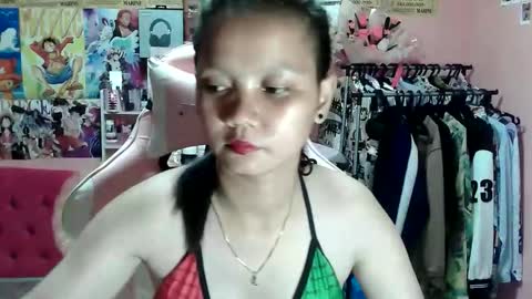 aubrey_fuckdoll online show from November 4, 2025, 4:06 pm