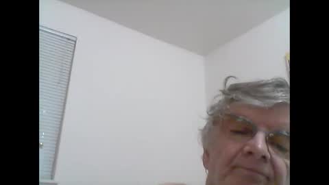 audiseattle123 online show from September 28, 2025, 4:12 pm