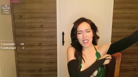 Snapshot of audradeer chatting on October 30, 2025, 1:01 pm audradeer online show from October 30, 2025, 1:01 pm