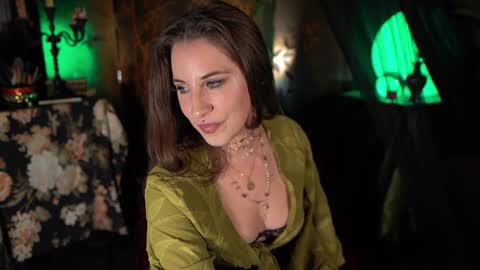 Audrey online show from November 4, 2025, 6:12 am