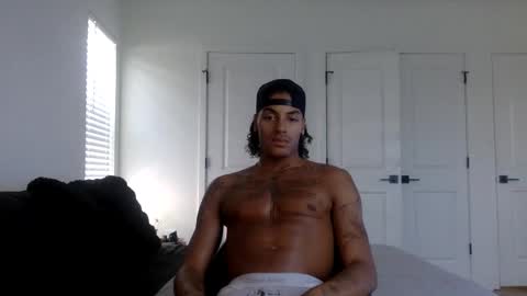 augiexrated online show from April 11, 2026, 10:03 pm