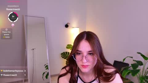 aura_shadow online show from May 3, 2026, 2:12 pm