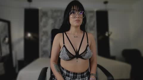 Snapshot of aurabakers chatting on February 25, 2026, 12:26 pm Aura online show from February 25, 2026, 12:26 pm