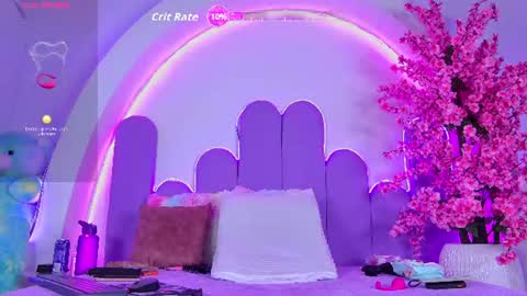 Aura online show from July 21, 2026, 7:05 pm