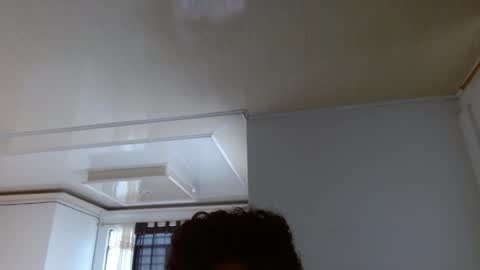 Snapshot of aureliv1 chatting on April 27, 2026, 10:08 pm Aureliano online show from April 27, 2026, 10:08 pm