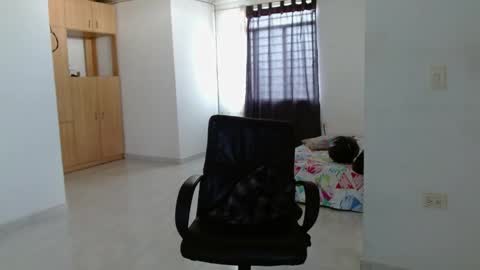 Snapshot of aureliv1 chatting on April 30, 2026, 10:03 pm Aureliano online show from April 30, 2026, 10:03 pm