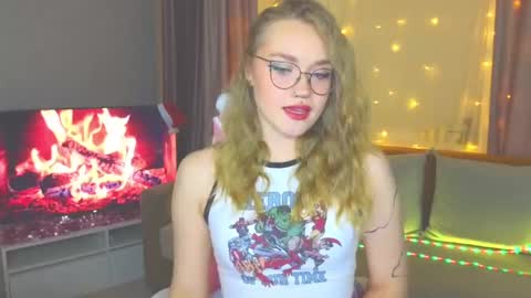 Kate online show from January 6, 2025, 7:13 pm