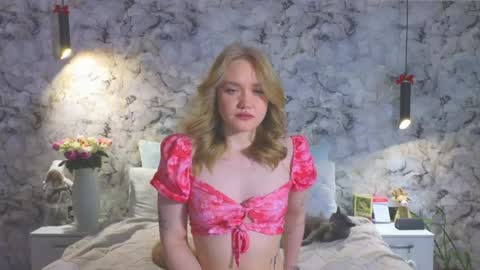 Kate online show from April 16, 2026, 5:30 am