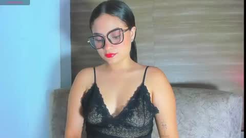 aurora_lenovic online show from July 29, 2026, 4:16 pm