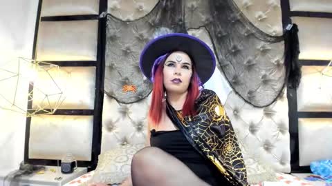 aurora_rossii online show from October 31, 2025, 5:08 am