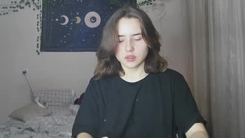 Aurora online show from January 3, 2025, 4:27 pm