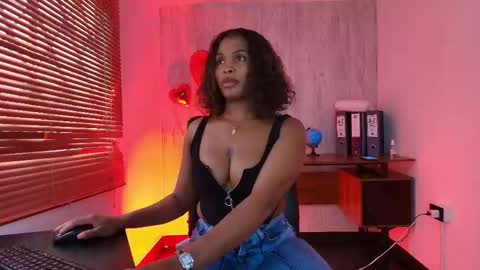 Ariana online show from February 12, 2026, 9:54 pm