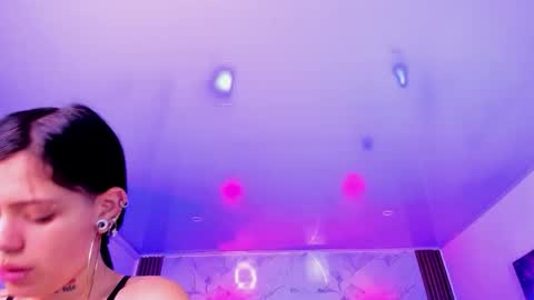 Aurora Diaz online show from December 22, 2025, 7:22 pm