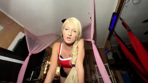 Destiny Nicole online show from May 14, 2026, 4:30 am