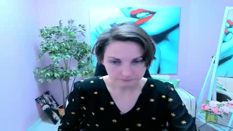 Snapshot of aurorascript chatting on February 7, 2026, 3:27 pm Aurora online show from February 7, 2026, 3:27 pm