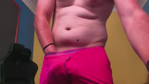 Snapshot of auslad9443 chatting on February 7, 2026, 3:54 am auslad9443 online show from February 7, 2026, 3:54 am