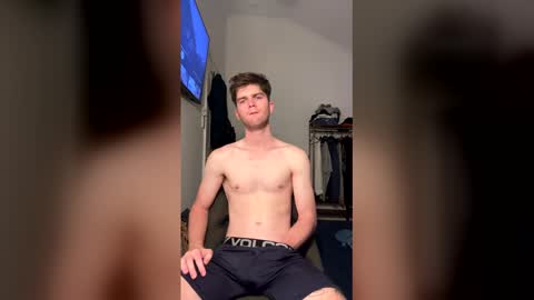 aussieboyethan online show from March 25, 2026, 12:44 pm