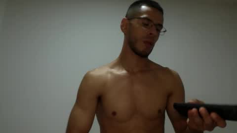 austin0613 online show from May 2, 2026, 9:42 pm