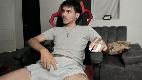 Austin online show from January 16, 2025, 7:41 pm