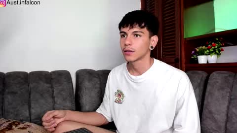 Snapshot of austin_falcon chatting on February 18, 2026, 8:16 pm Austin online show from February 18, 2026, 8:16 pm