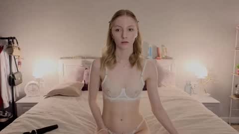 Annie online show from March 20, 2026, 2:00 pm