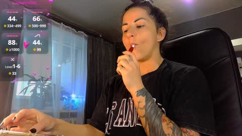 Ava online show from January 31, 2025, 11:56 am