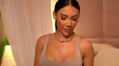 Ava online show from May 12, 2026, 12:19 am